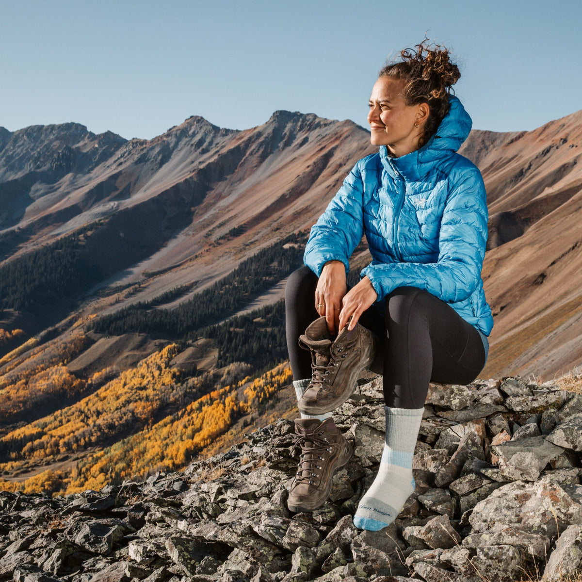 Darn Tough Women's Mountaineering Micro Crew Heavyweight Hiking Sock Reed