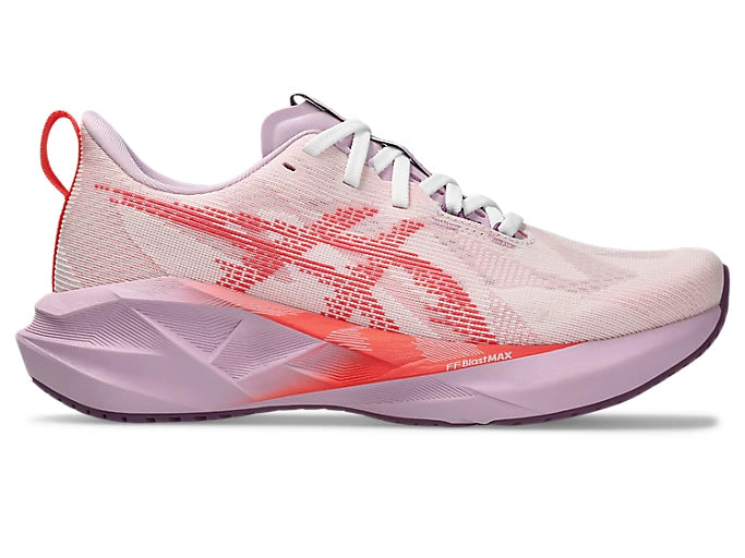 Women's - ASICS Novablast 5 - White/Coral Reef