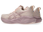 Women's - ASICS Novablast 5 - Pearl Pink/Morganite
