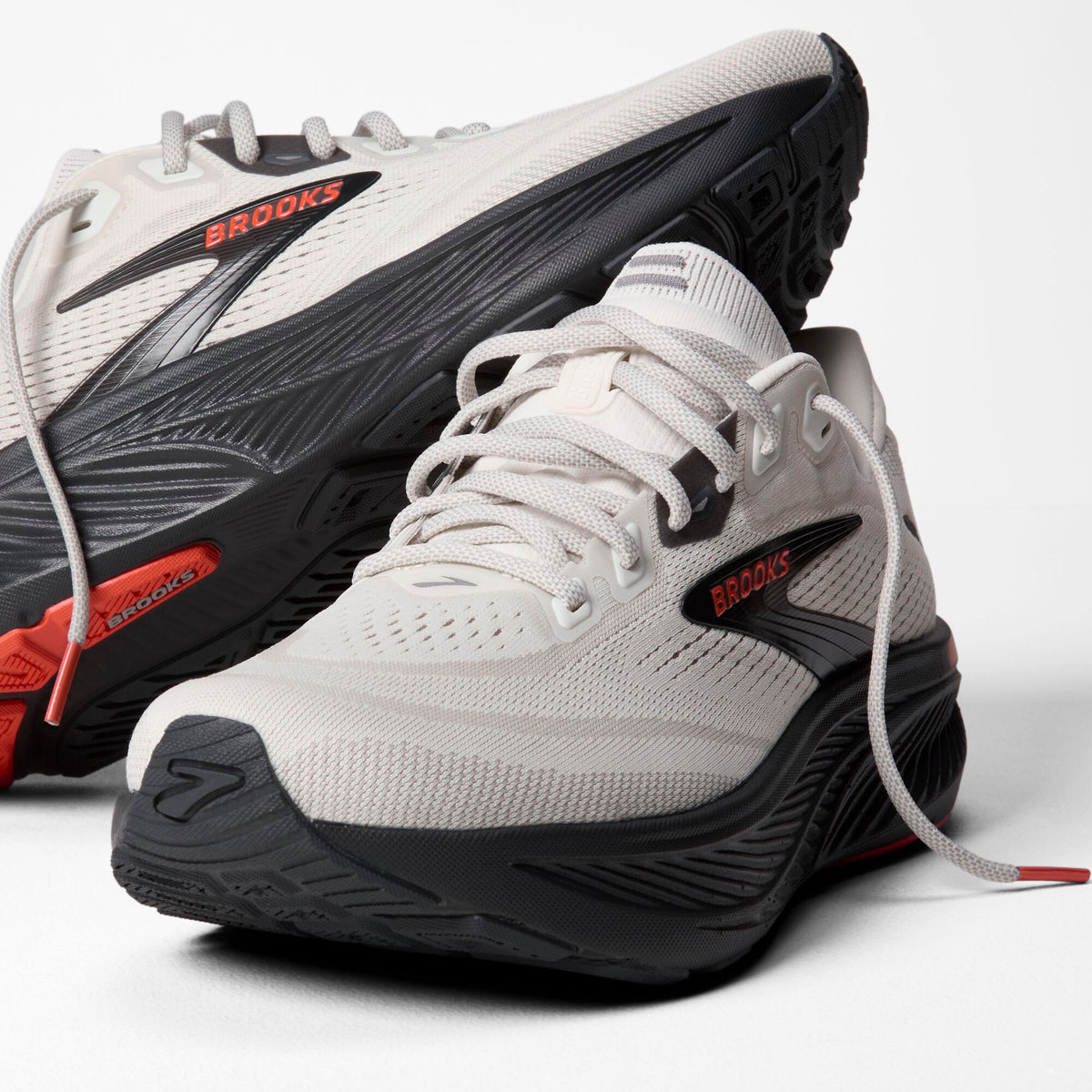 Brooks Men's Ghost 18 Coconut/Pearl/Tigerlily