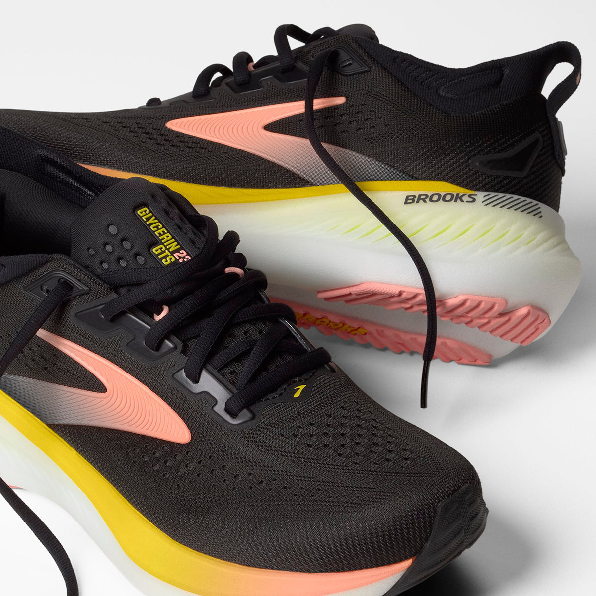 Brooks Women's Glycerin GTS 23 Black/Peach/Nightlife
