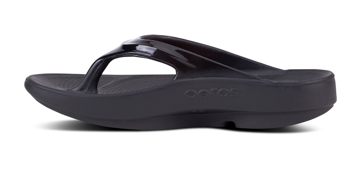 OOFOS Women's OOlala Black