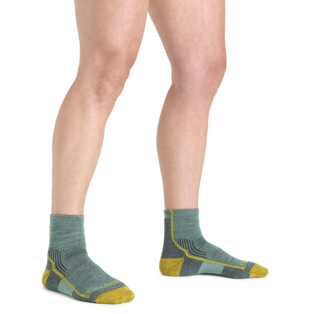 DT Women's Hiker Quarter Midweight 1958