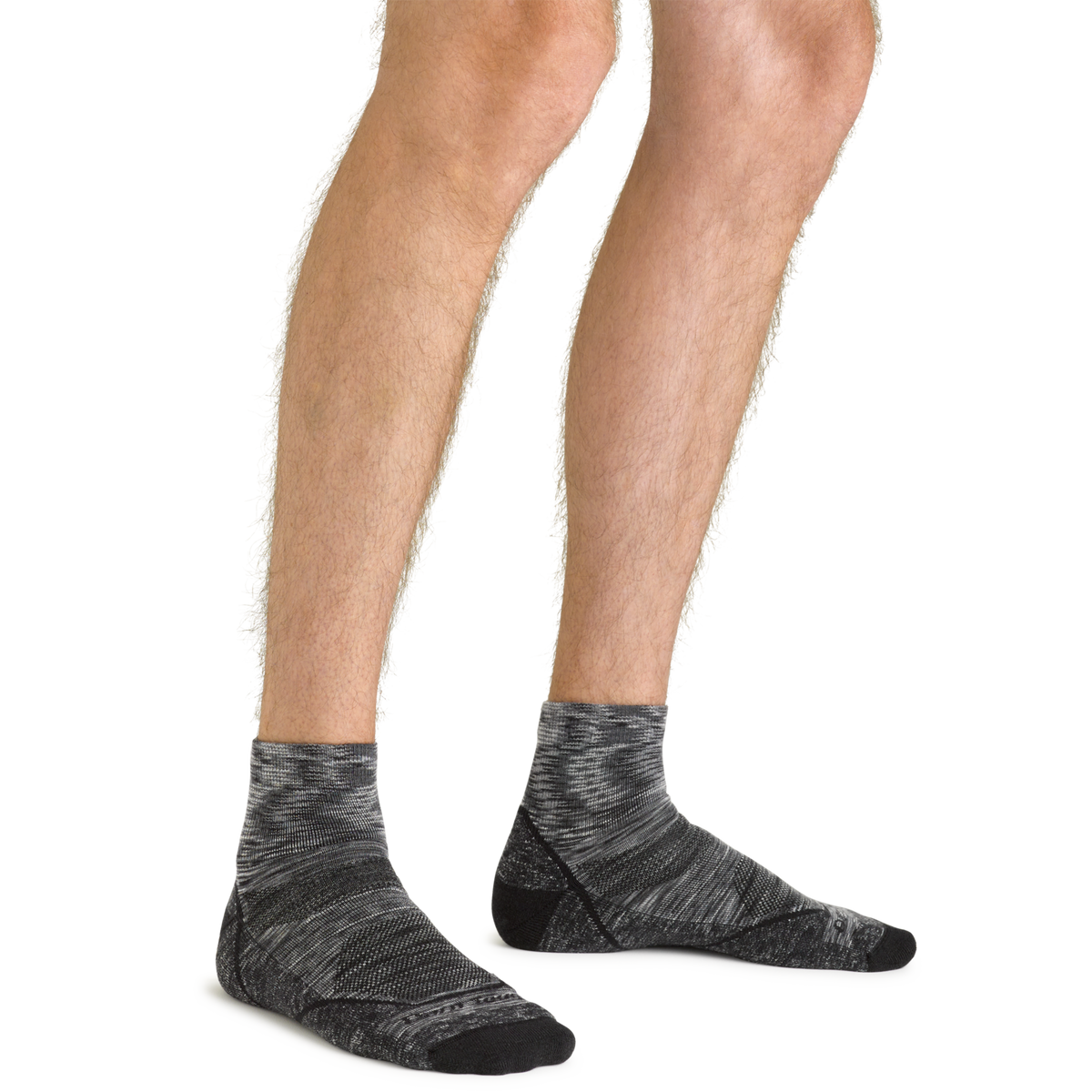 Darn Tough Men's Light Hiker Quarter Lightweight Hiking Sock Space Gray