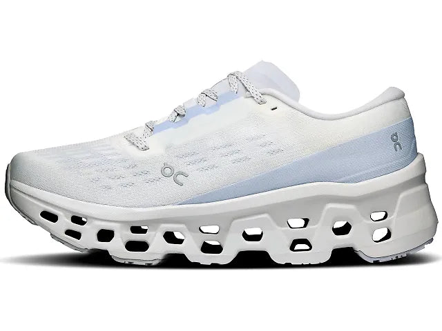 Women's - On Cloudmonster 3 - White/Frost