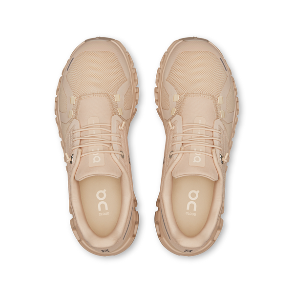 On Women's Cloud 6 Sand | Sand