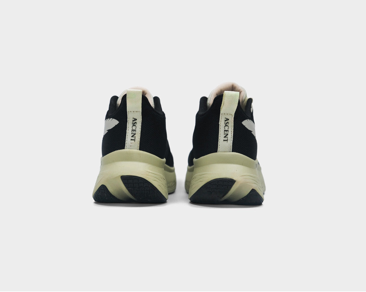 Veloci Ascent Black and Cream