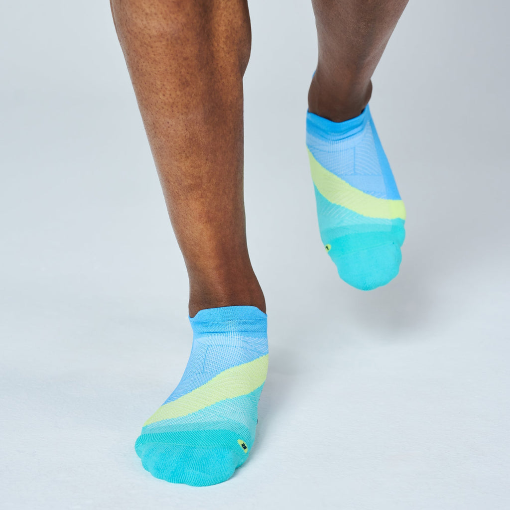 Feetures Elite Light Cushion No Show Tab Arctic Blue