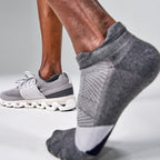 Feetures Elite Light Cushion No Show Tab Gray