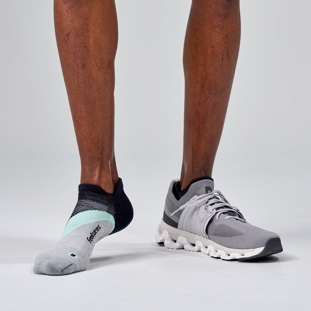 Feetures Elite Light Cushion No Show Tab Mint Chip