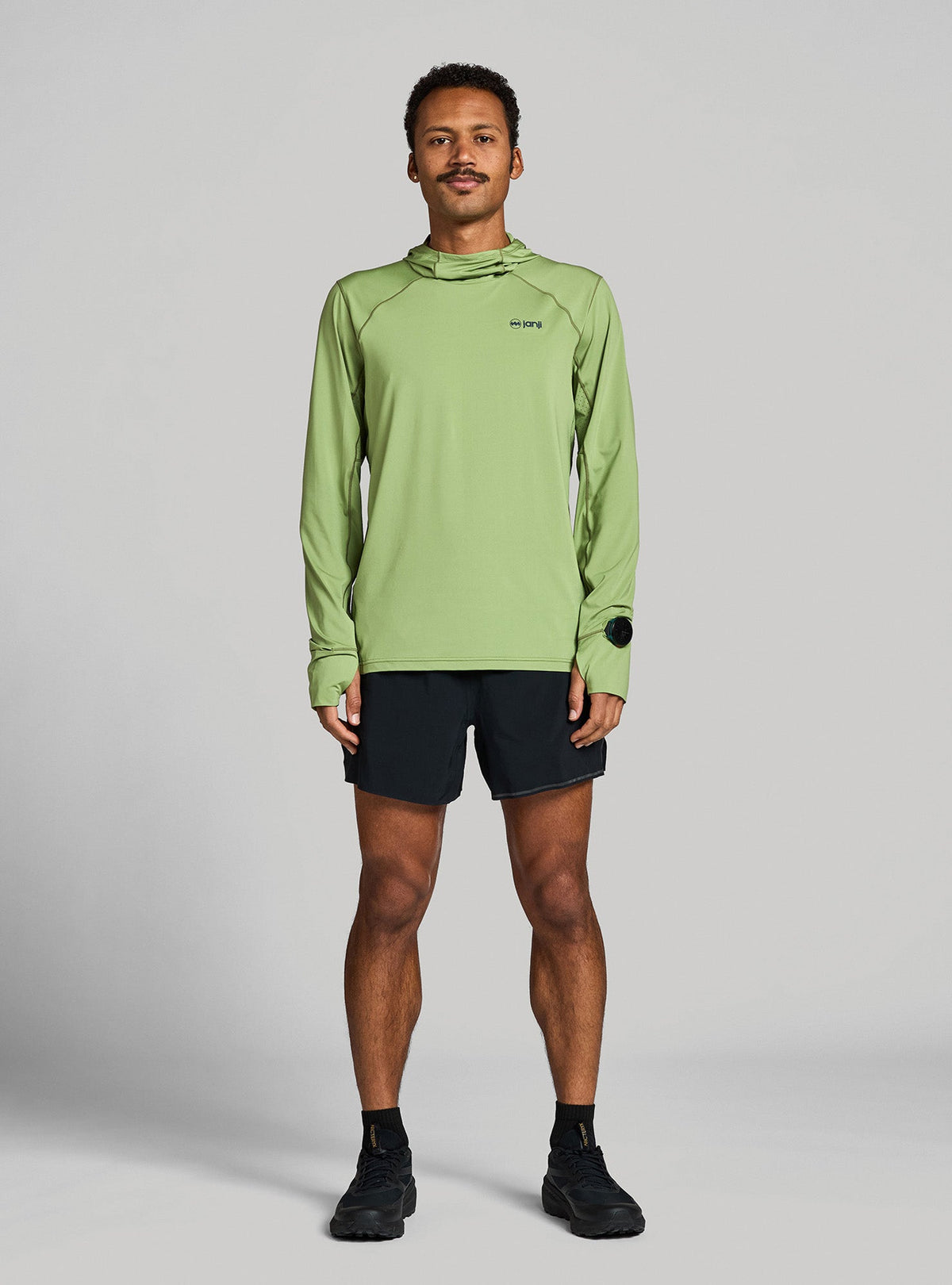 Janji Men's Sunchaser 50 Hooded Long Sleeve Tea