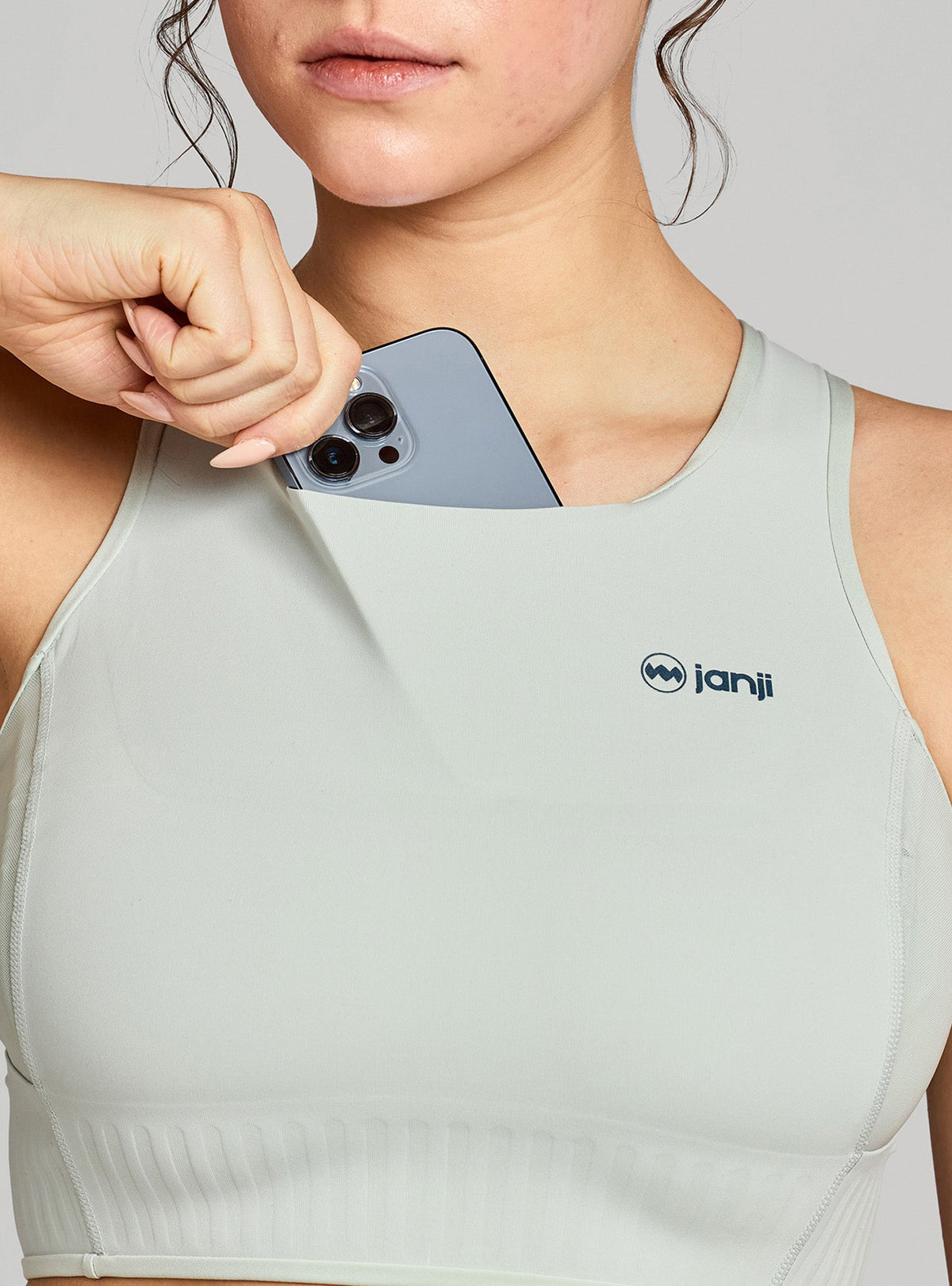 Janji Women's Pinnacle RD Ultra Bra Arctic