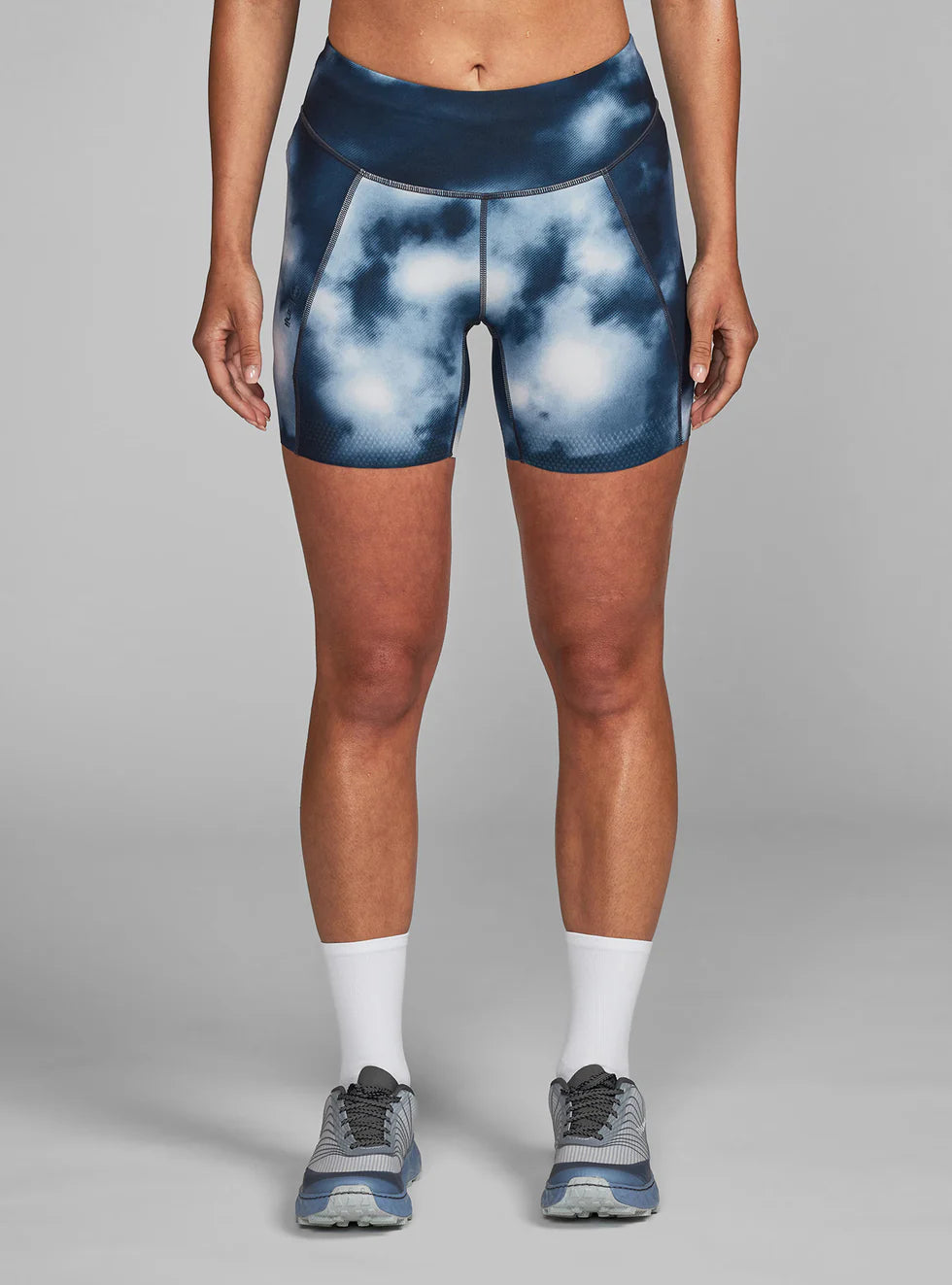 Women's - Janji 5" Pace Short - Stormsky
