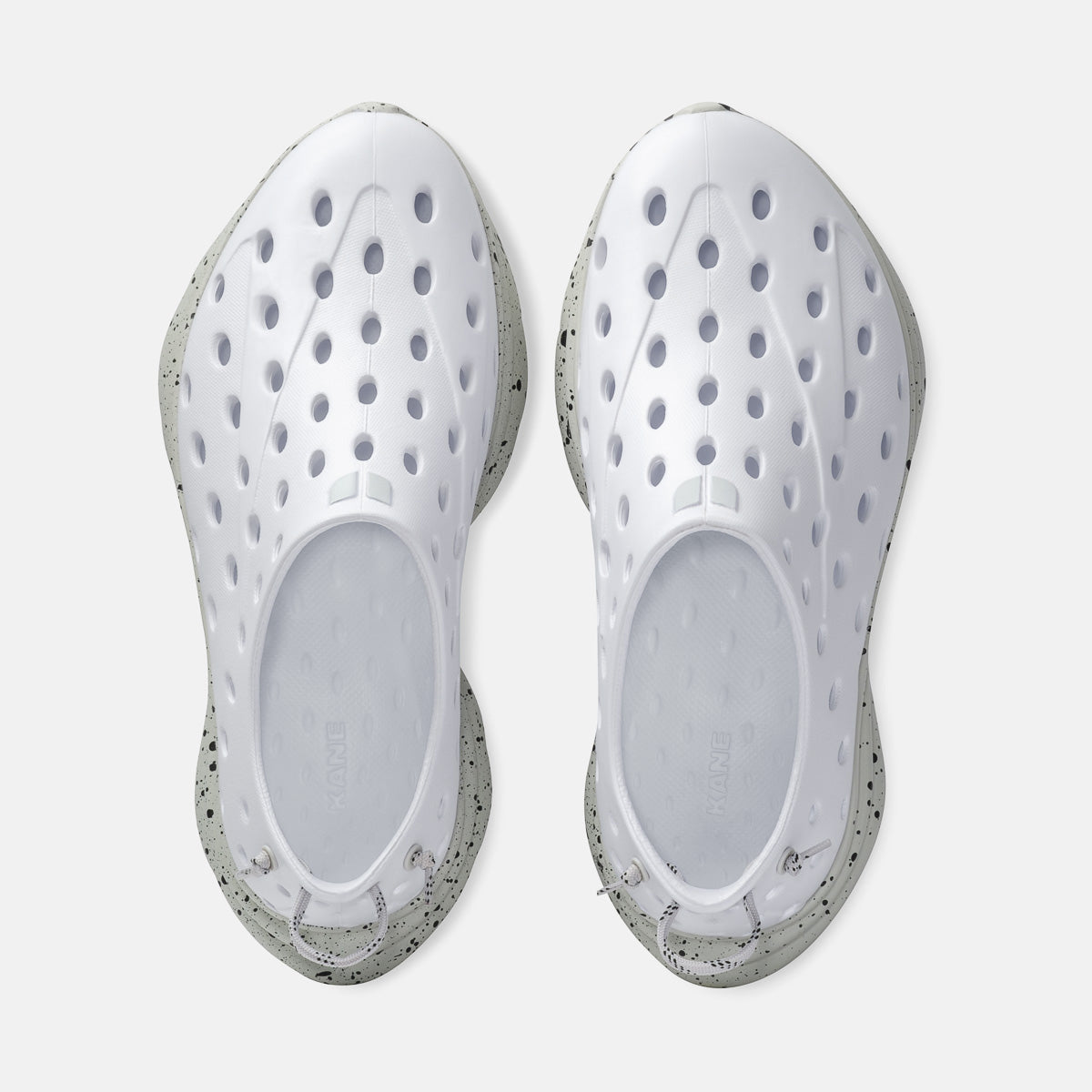 KANE Revive White / Gray Speckle