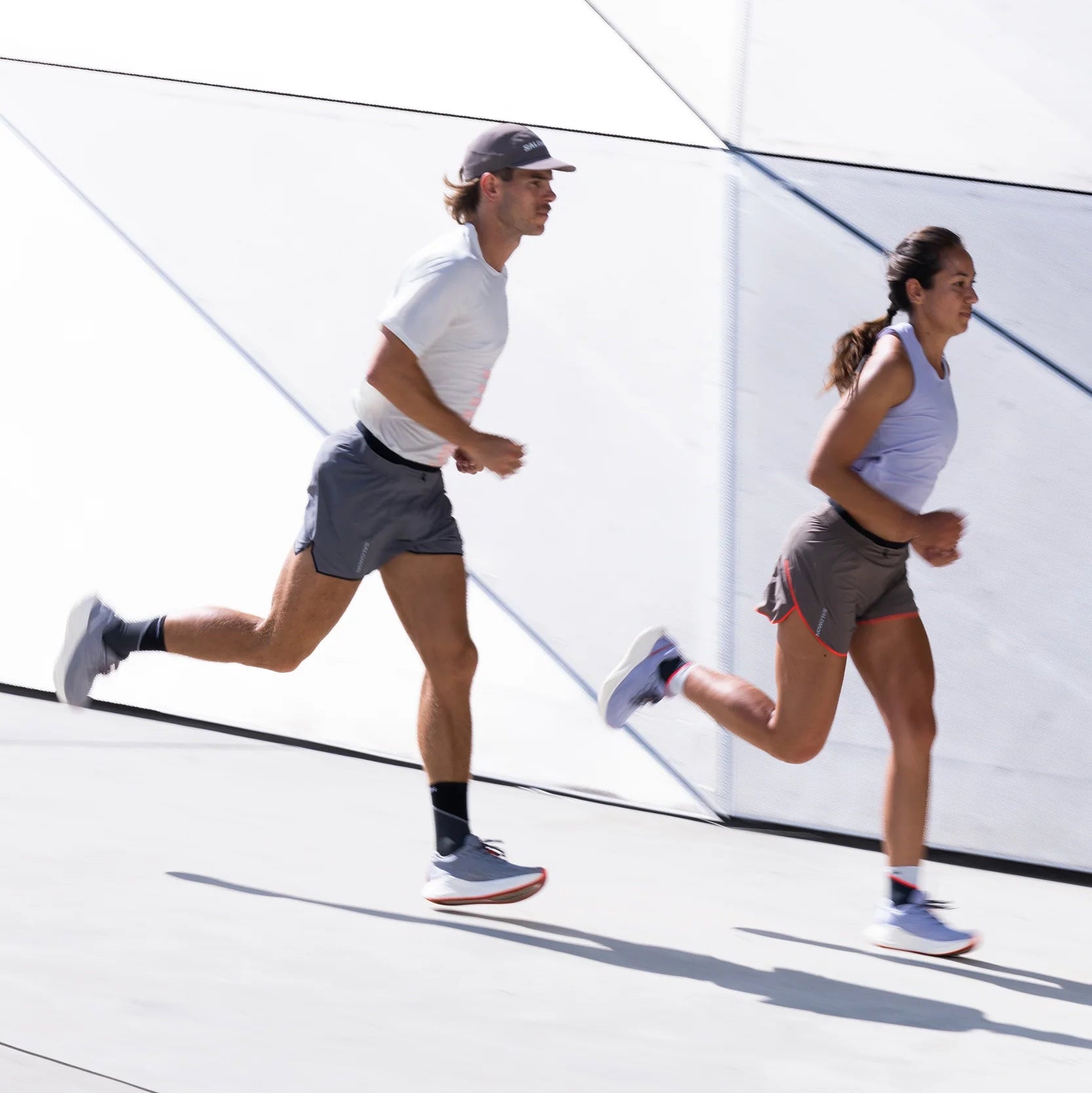 Men's - Salomon Aeroglide 3 - Alloy/Vanilla Ice/Neon Flame