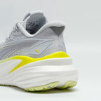 Women's - Puma MagMax Nitro 2 - Silver Mist - Apple Spritz