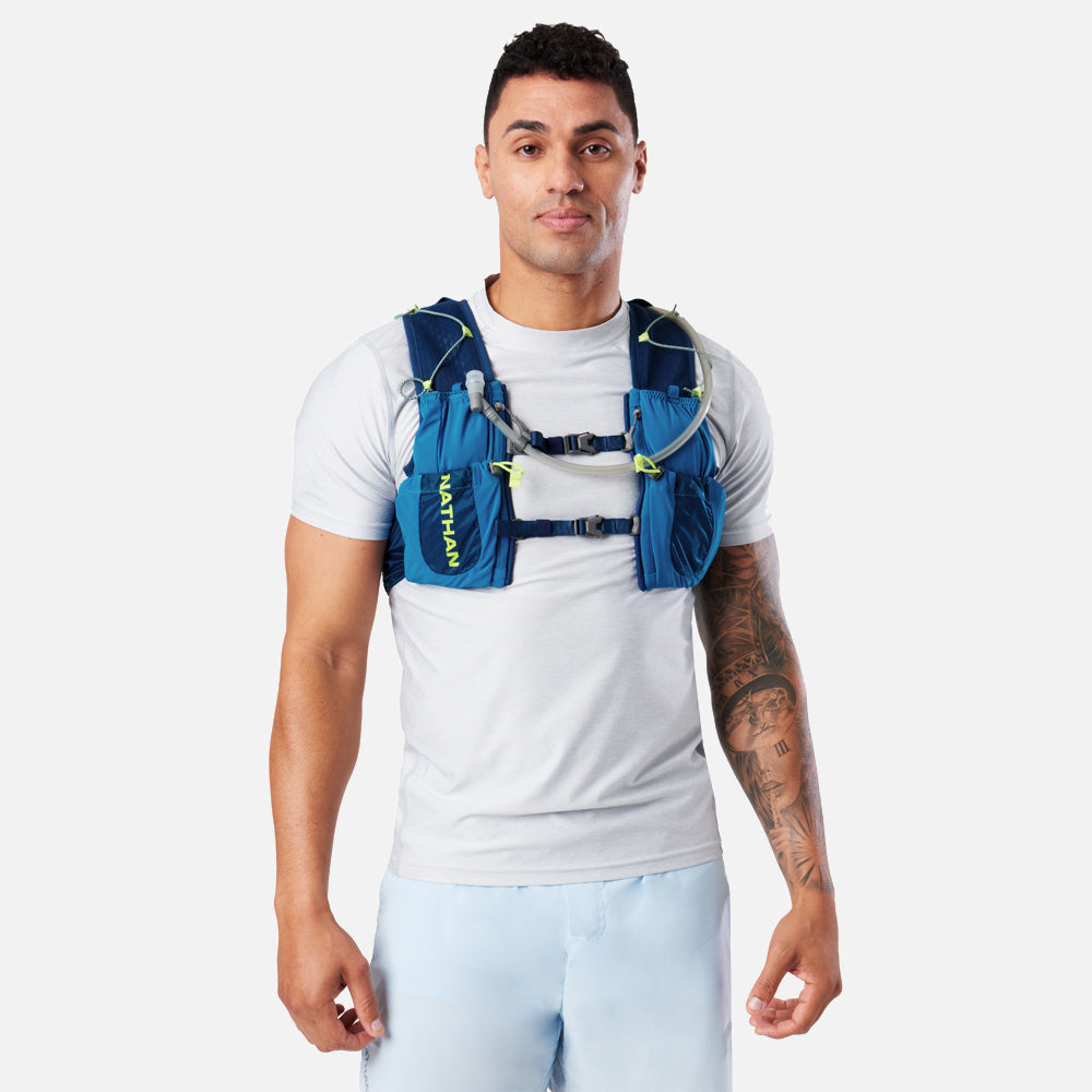 Nathan VaporAir 3.0 7 Liter Hydration Pack Deep Blue/Safety Yellow
