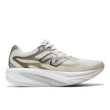 Men's - New Balance Supercomp Rebel - Beige/Grey