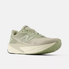 Men's - New Balance FuelCell Rebel v5 - Green/Grey