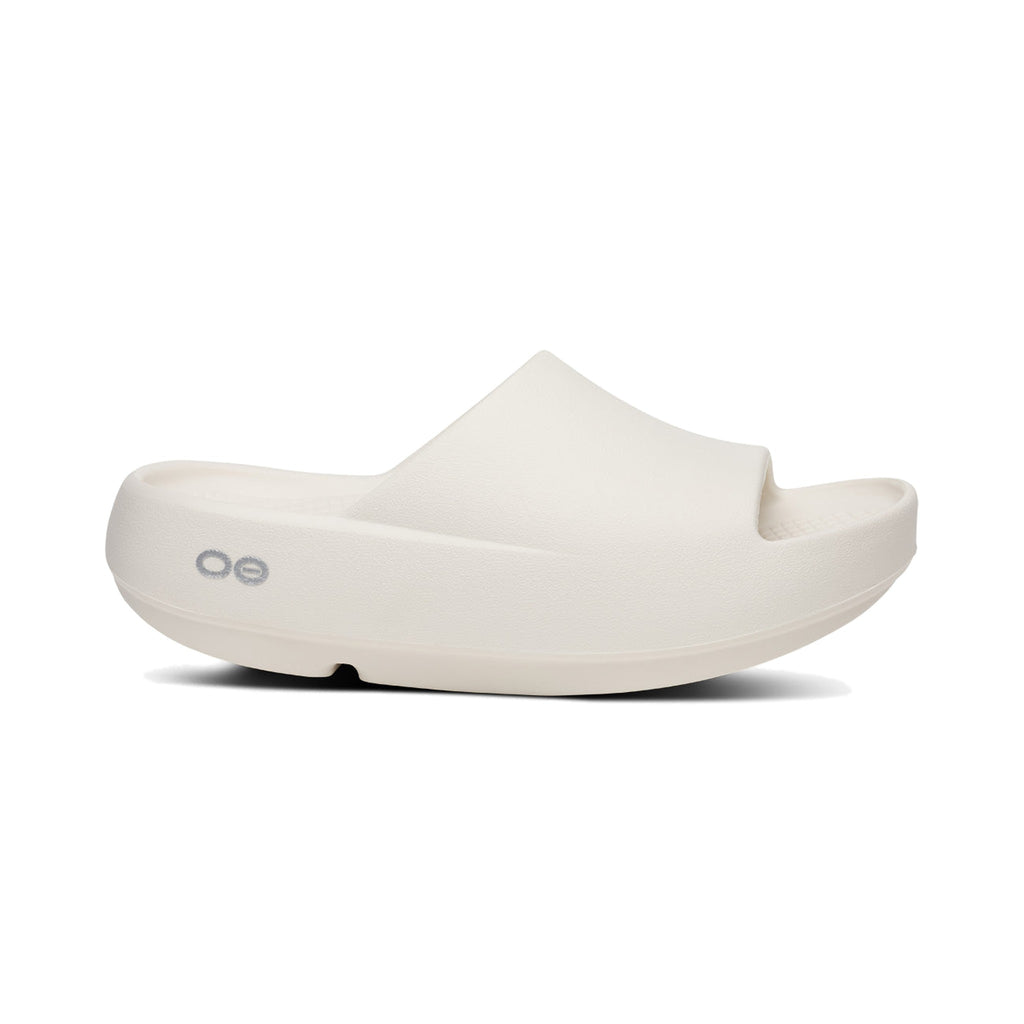 OOFOS OOahh + Chalk Chalk recovery shoe