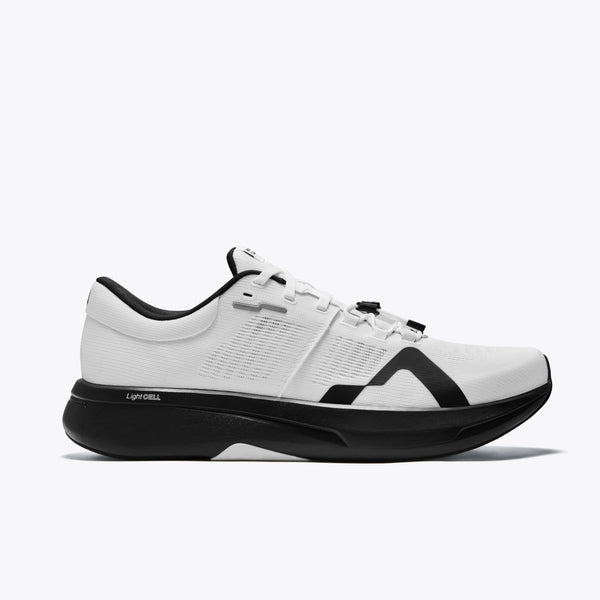 Mount to Coast Men's R1 White/Black