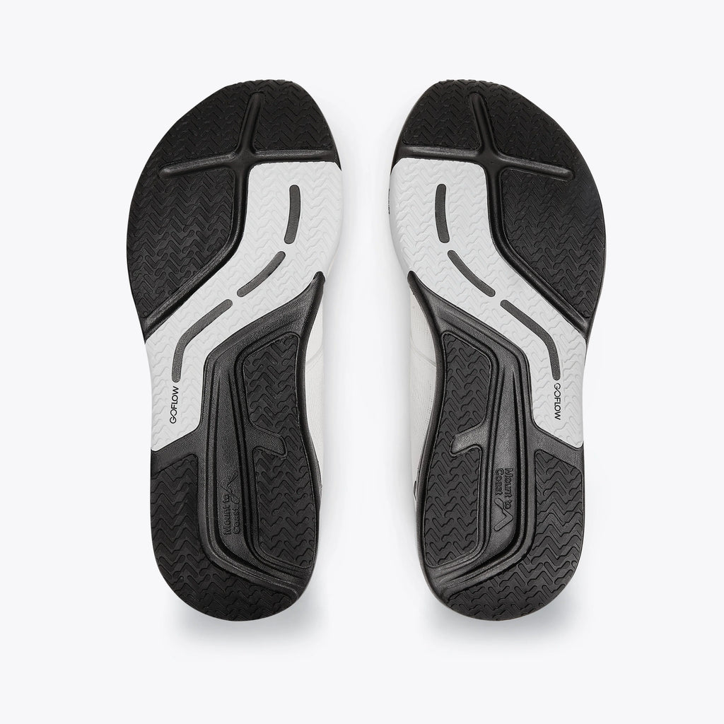 Mount to Coast Men's R1 White/Black