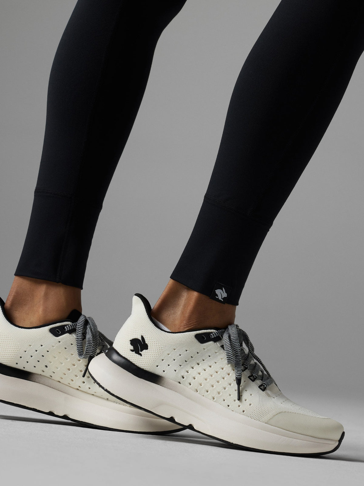 Women's Rabbit EZ Tights Black