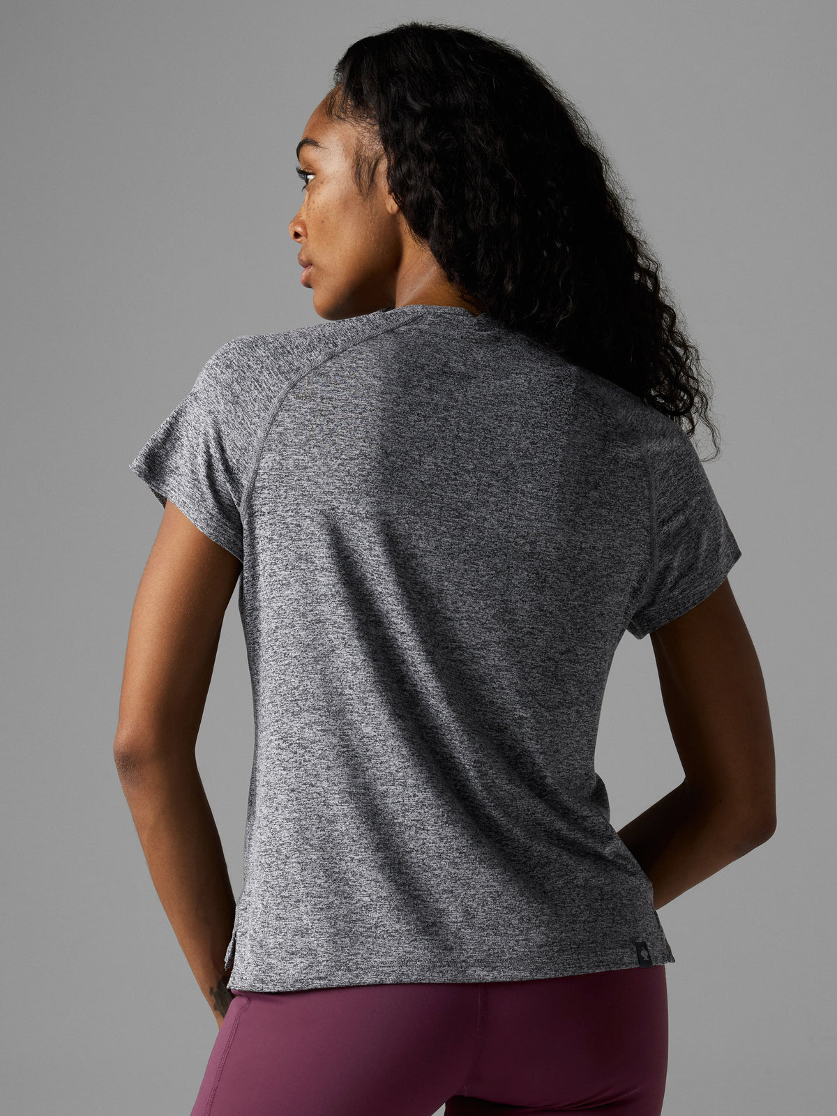 rabbit Women's EZ Tee SS Charcoal