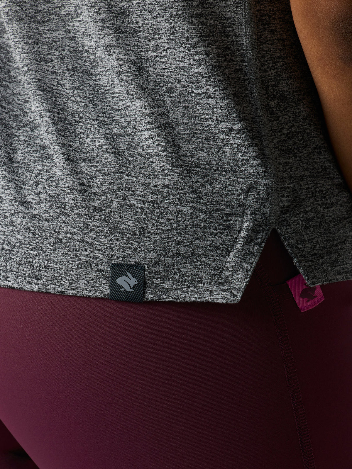 rabbit Women's EZ Tee SS Charcoal