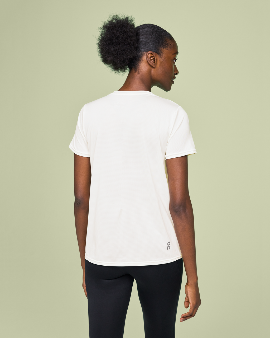 On Women's Core-T Undyed-White
