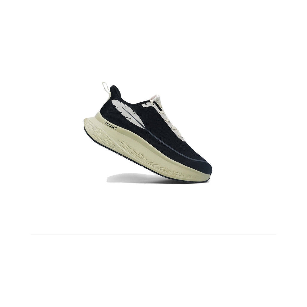 Veloci Ascent Black and Cream running shoe