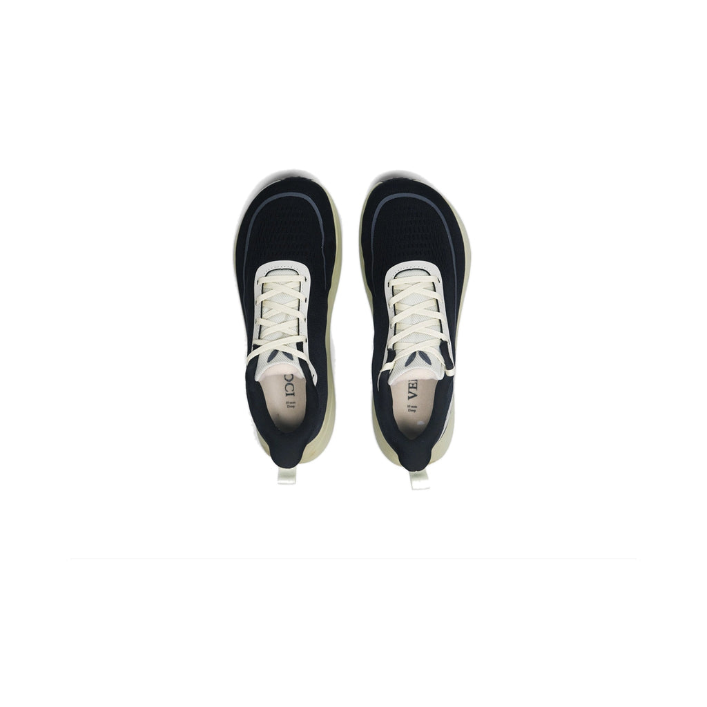 Veloci Ascent Black and Cream running shoe