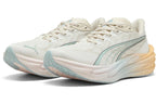 Women's - Puma Deviate Nitro 4 - Warm White/Lucite/Vapor Gray