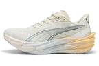 Women's - Puma Deviate Nitro 4 - Warm White/Lucite/Vapor Gray